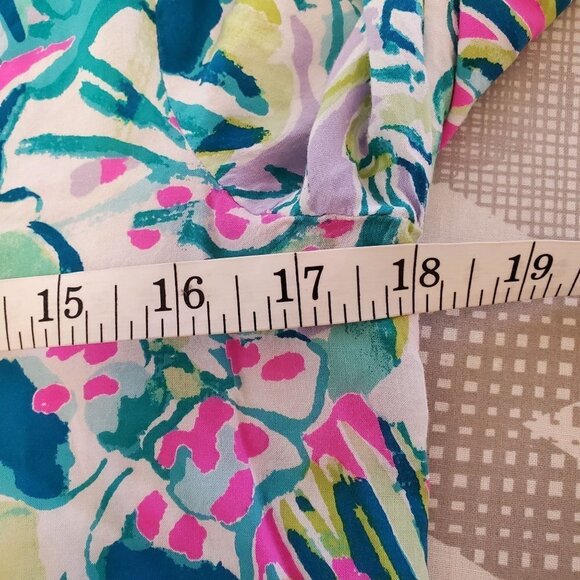 LILLY Pulitzer XS Popover Tunic Blouse Long Sleeves Pink Teal Tropical V-neck - Picture 4 of 11